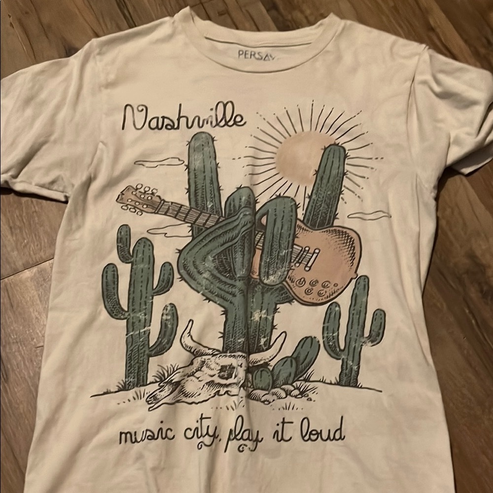 Persaya Cream Nashville Graphic Tee